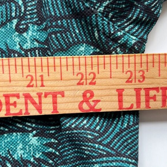 Crazy Shirts Firm Cotton Waves Hawaiian Polo Mens L - Picture 9 of 10